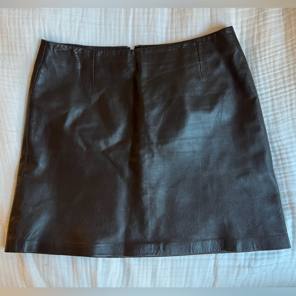 Elegant Espresso Dark Brown Leather Skirt
